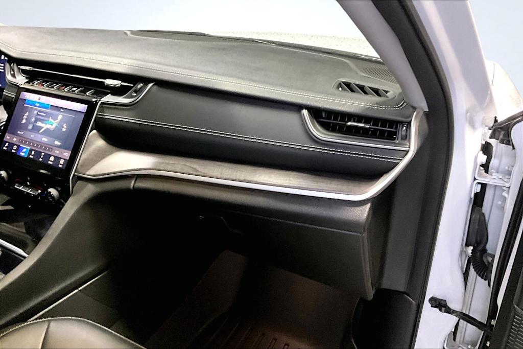 Thumbnail: 2023 Jeep Grand Cherokee L - 25