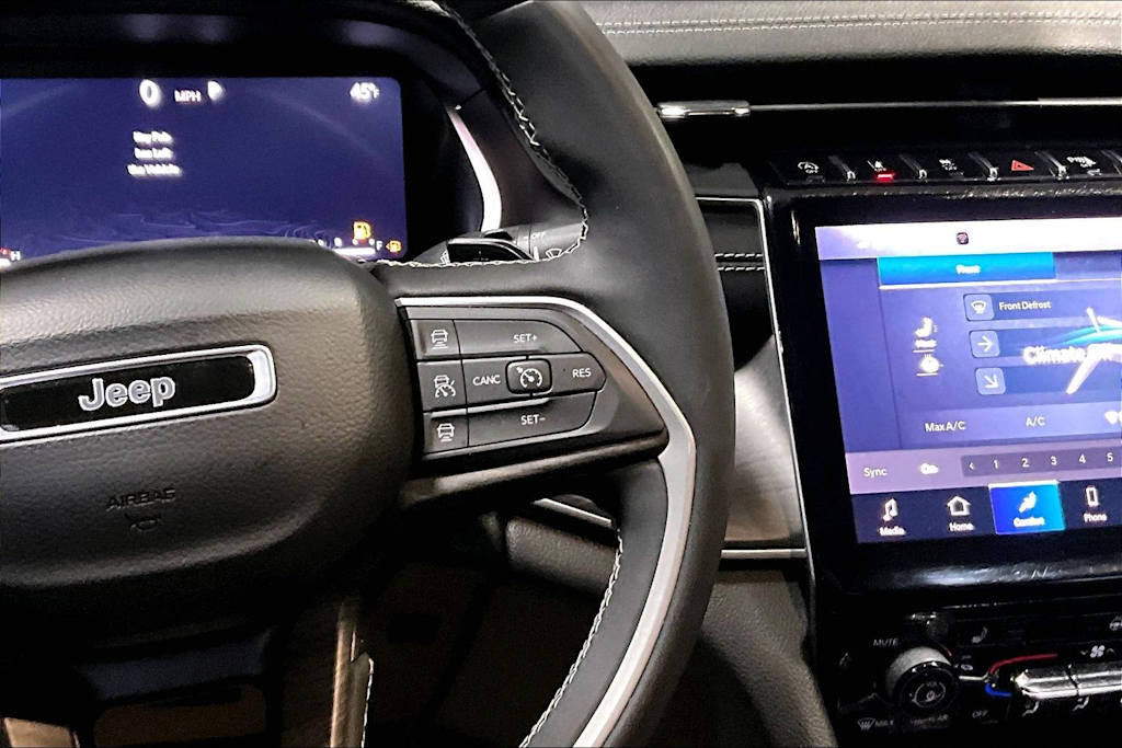 Thumbnail: 2023 Jeep Grand Cherokee L - 27