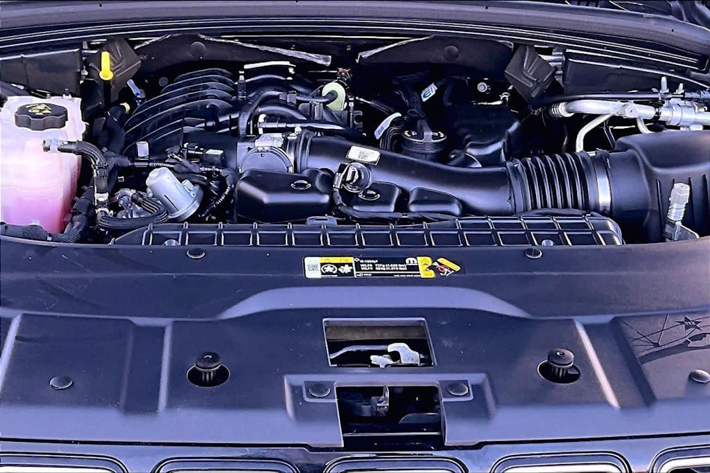 Thumbnail: 2023 Jeep Grand Cherokee L - 9