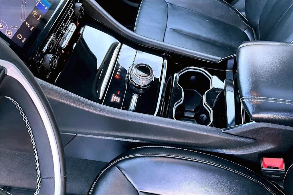 Thumbnail: 2023 Jeep Grand Cherokee L - 16