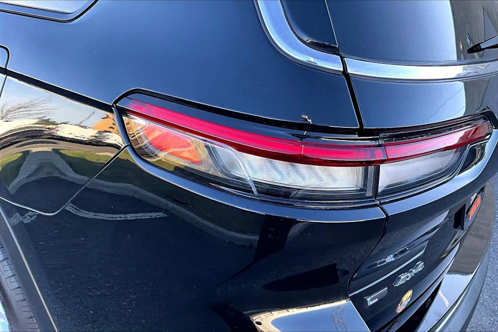 Thumbnail: 2023 Jeep Grand Cherokee L - 33