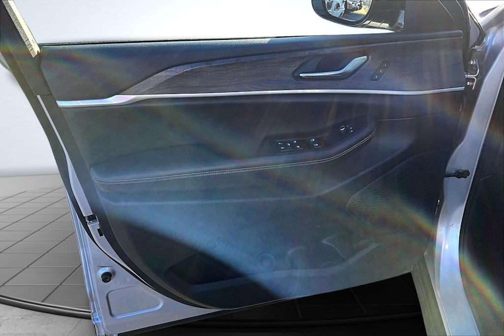 Thumbnail: 2023 Jeep Grand Cherokee L - 28