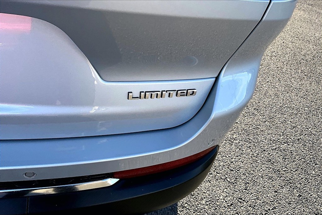 Thumbnail: 2023 Jeep Grand Cherokee L - 7