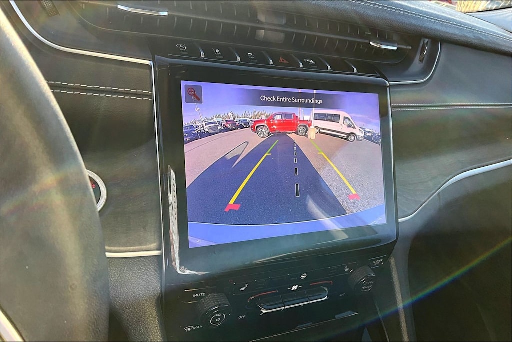 Thumbnail: 2023 Jeep Grand Cherokee L - 27