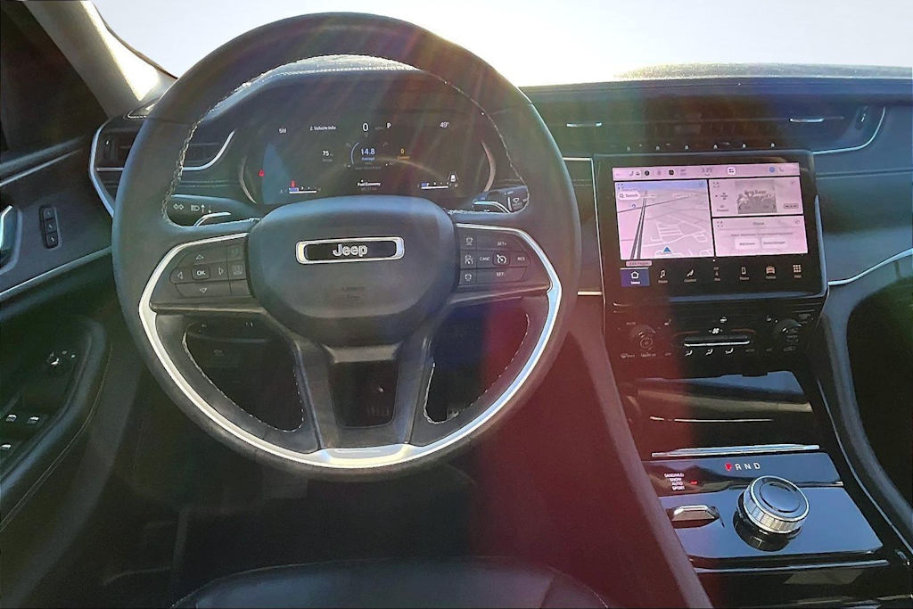 Thumbnail: 2023 Jeep Grand Cherokee L - 14