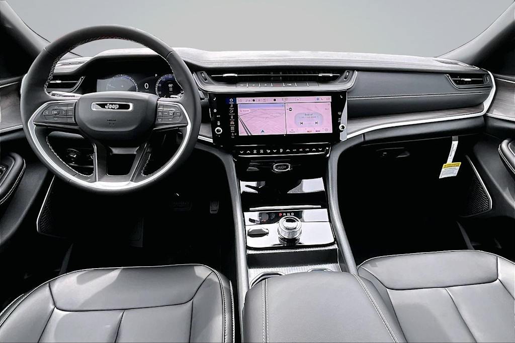 Thumbnail: 2026 Jeep Grand Cherokee L - 10