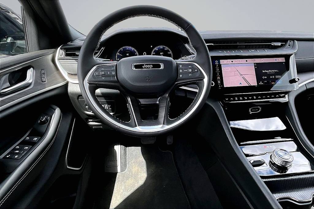 Thumbnail: 2026 Jeep Grand Cherokee L - 14