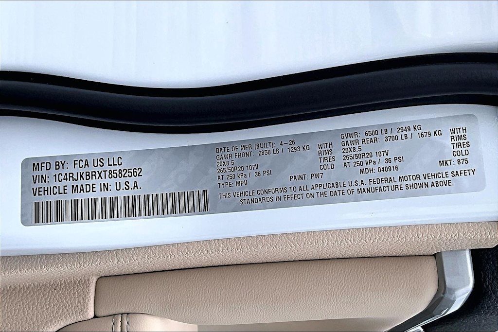 Thumbnail: 2026 Jeep Grand Cherokee L - 20