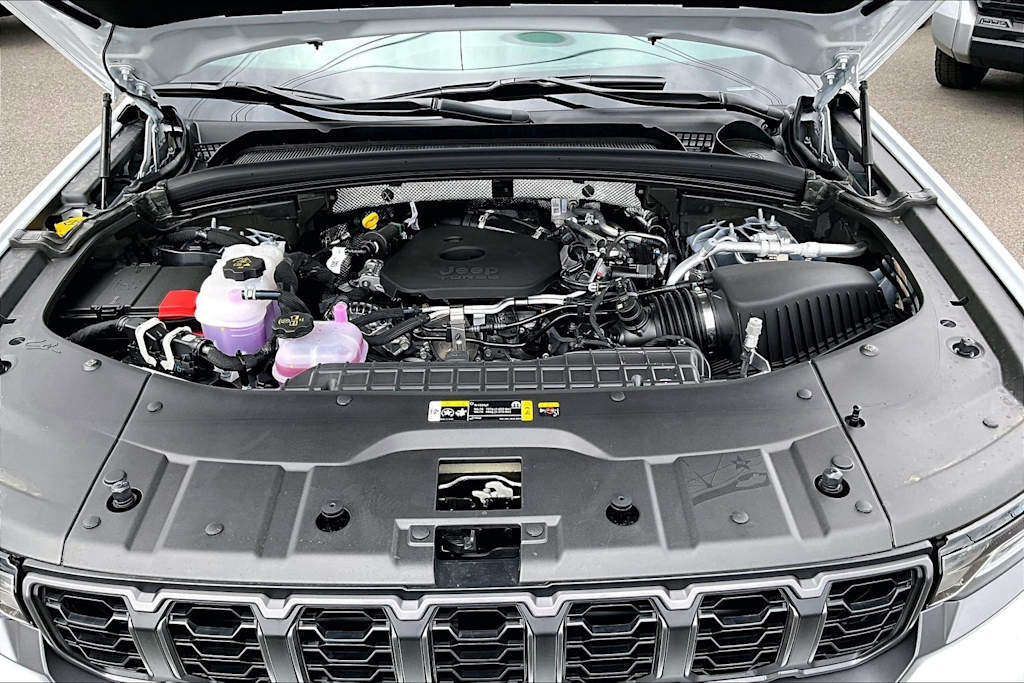 Thumbnail: 2026 Jeep Grand Cherokee L - 9