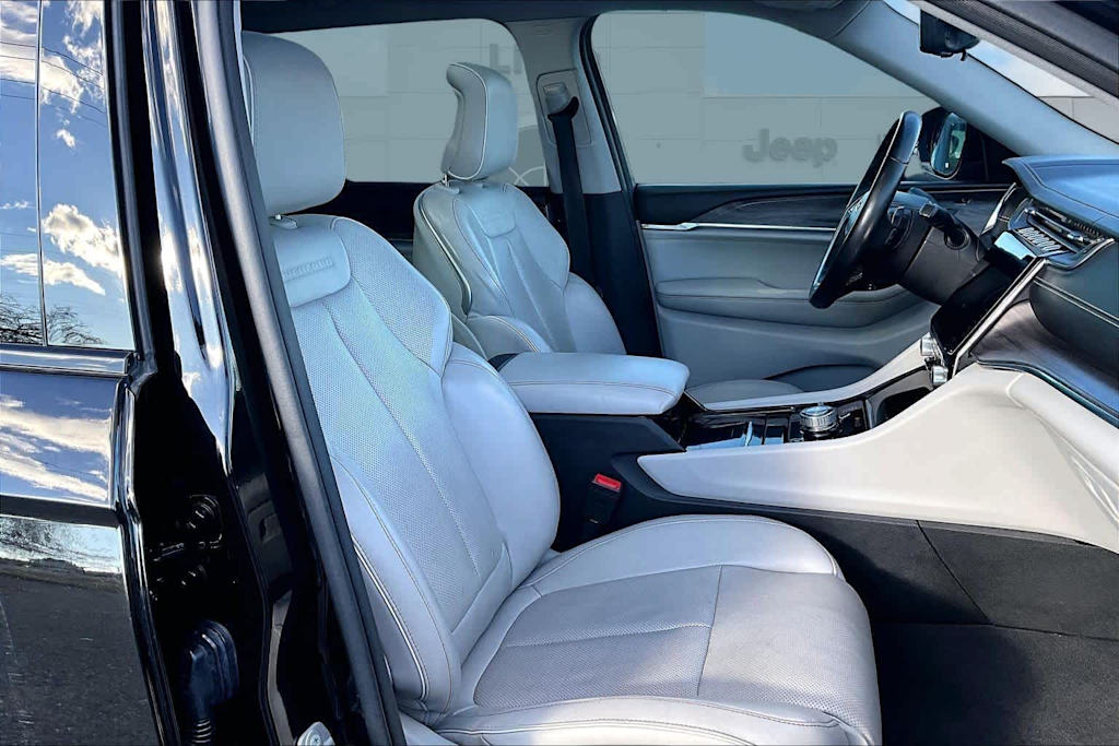 Thumbnail: 2021 Jeep Grand Cherokee L - 11