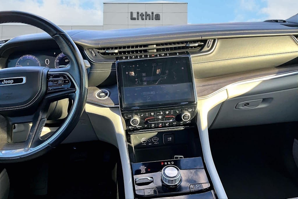 Thumbnail: 2021 Jeep Grand Cherokee L - 14