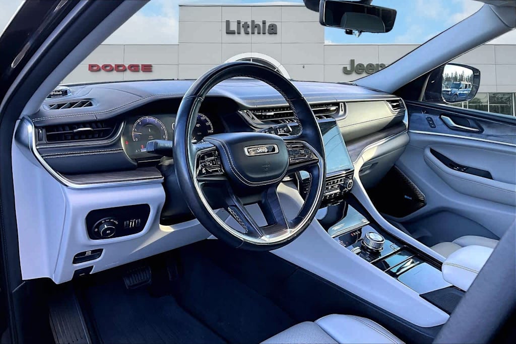 Thumbnail: 2021 Jeep Grand Cherokee L - 2