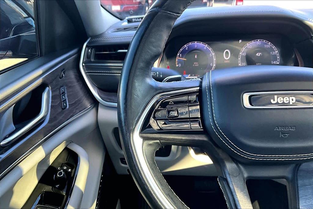 Thumbnail: 2021 Jeep Grand Cherokee L - 25