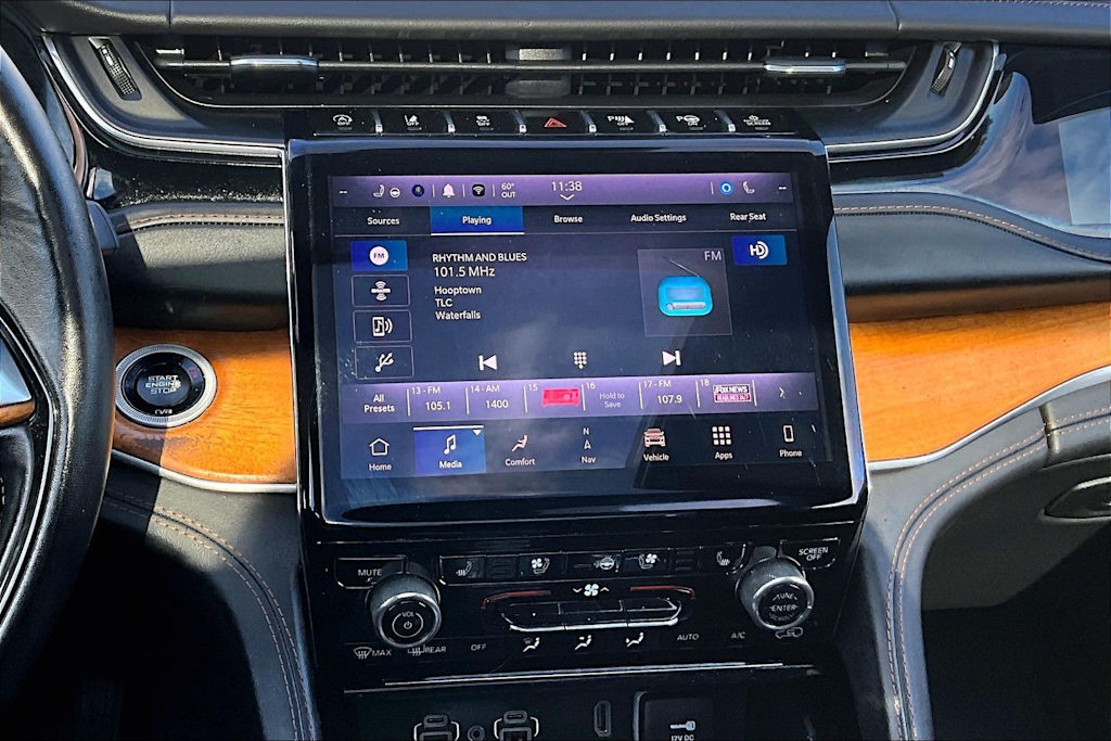 Thumbnail: 2023 Jeep Grand Cherokee L - 15