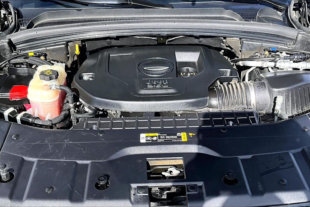 Thumbnail: 2023 Jeep Grand Cherokee L - 9