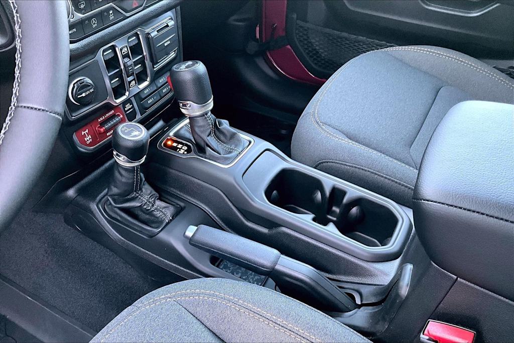 Thumbnail: 2026 Jeep Wrangler - 16