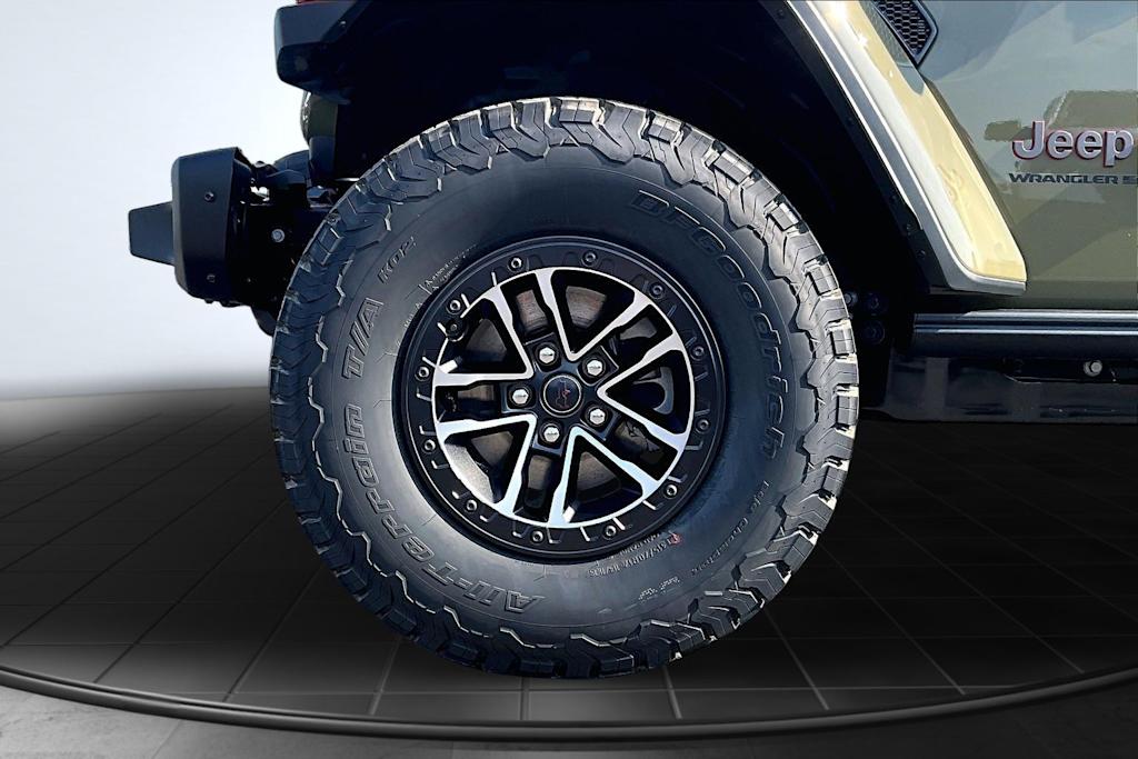 Thumbnail: 2026 Jeep Wrangler - 8