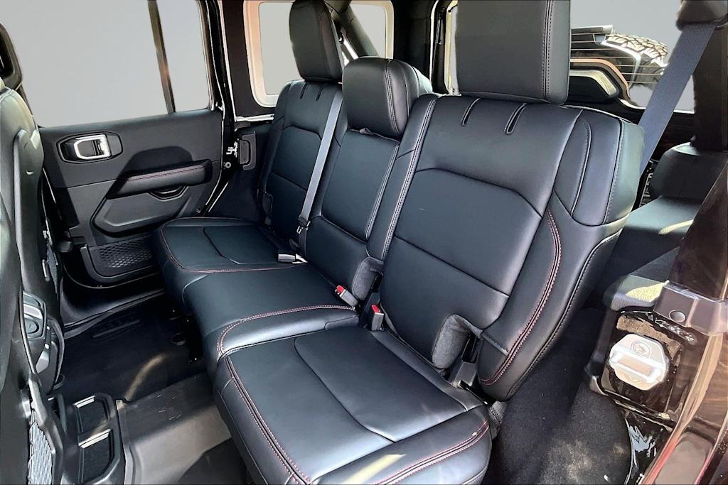 Thumbnail: 2026 Jeep Wrangler - 13