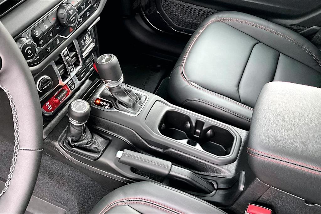 Thumbnail: 2026 Jeep Wrangler - 16