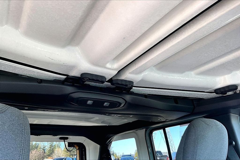 Thumbnail: 2024 Jeep Wrangler - 30