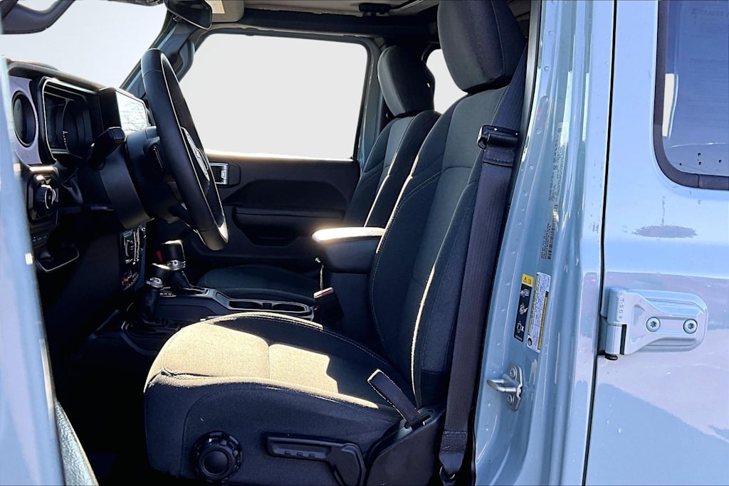 Thumbnail: 2024 Jeep Wrangler - 11