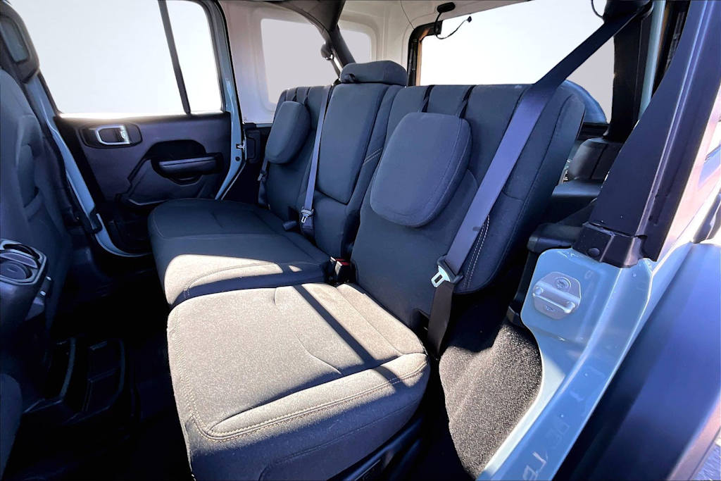 Thumbnail: 2024 Jeep Wrangler - 21