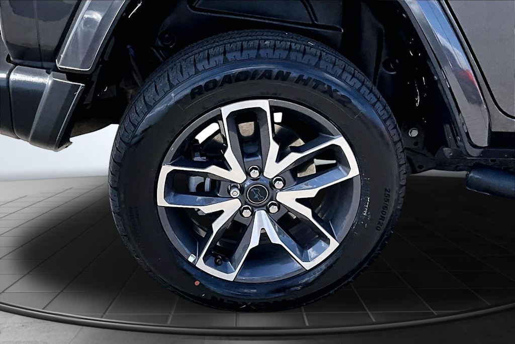 Thumbnail: 2024 Jeep Wrangler - 35