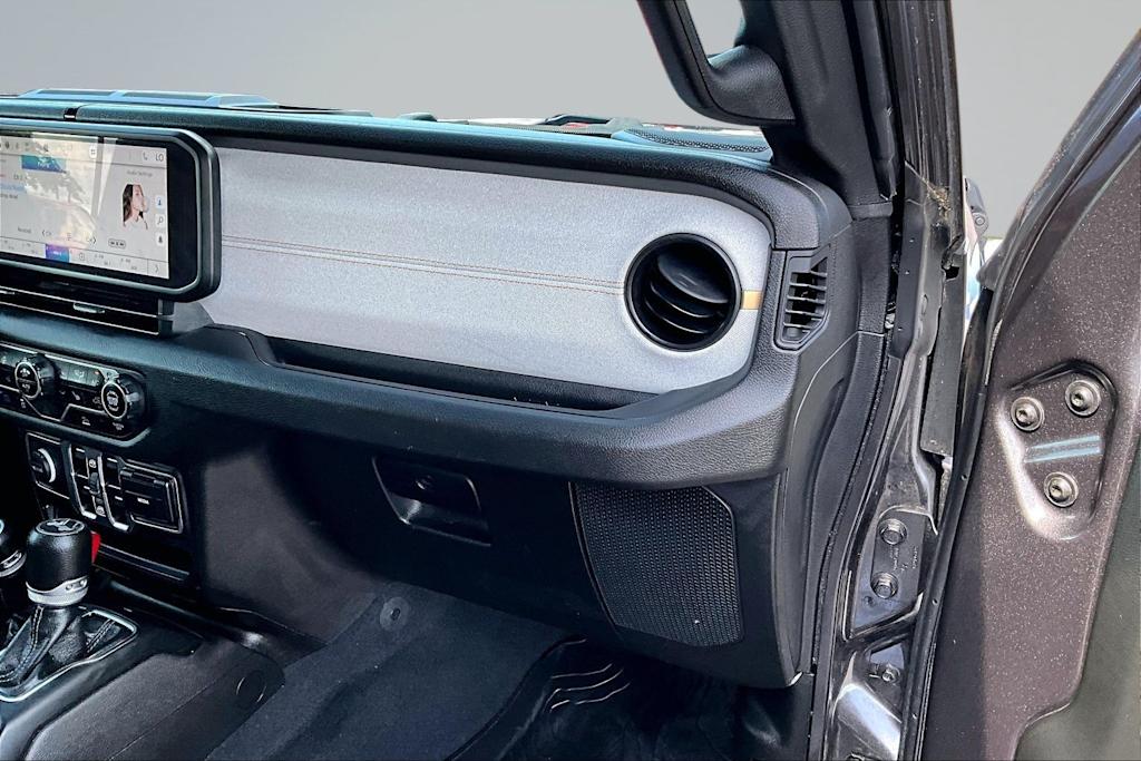 Thumbnail: 2024 Jeep Wrangler - 25