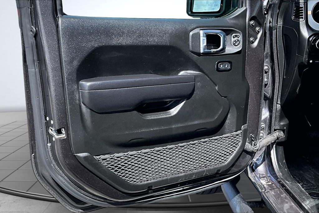 Thumbnail: 2024 Jeep Wrangler - 28