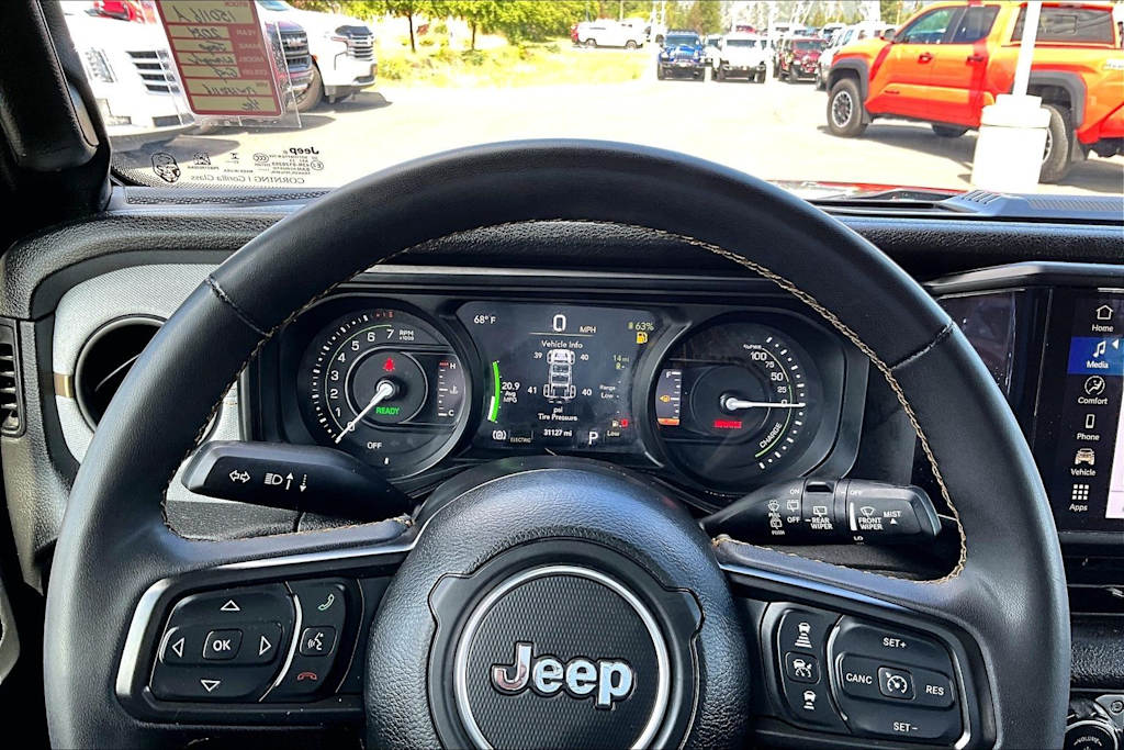 Thumbnail: 2024 Jeep Wrangler - 16