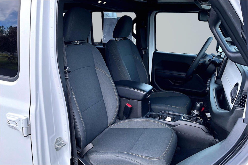 Thumbnail: 2024 Jeep Wrangler - 11