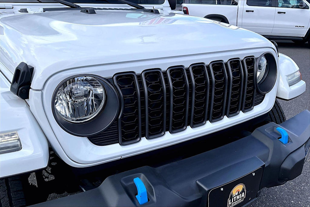 Thumbnail: 2024 Jeep Wrangler - 33
