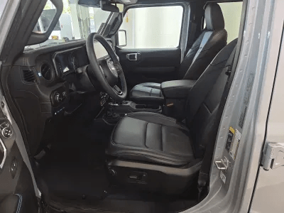 Thumbnail: 2024 Jeep Wrangler - 4
