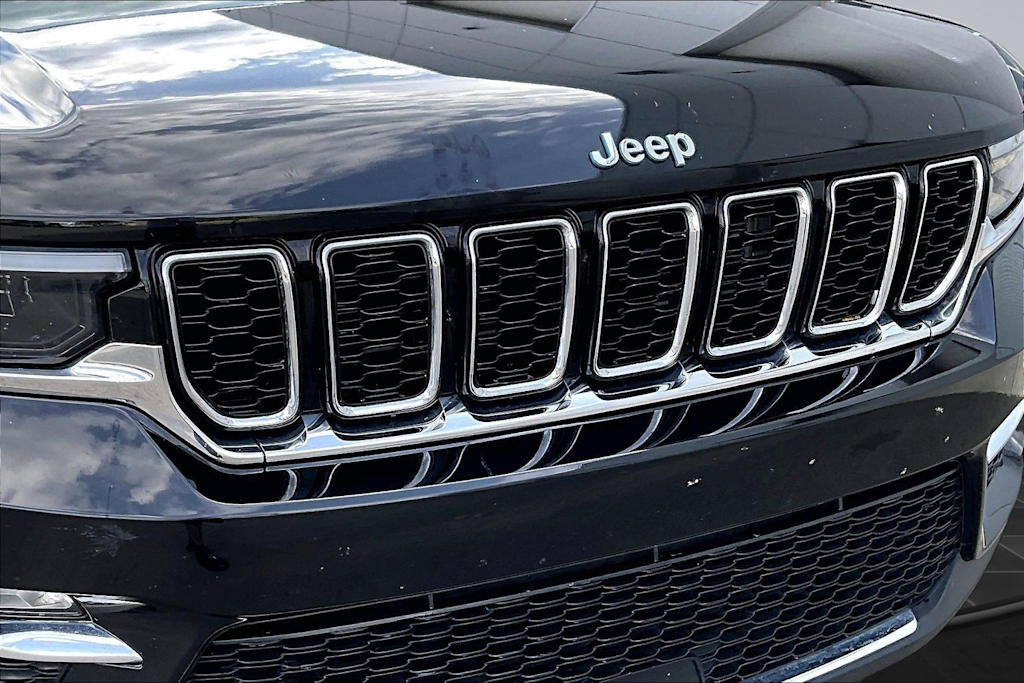Thumbnail: 2022 Jeep Grand Cherokee - 33
