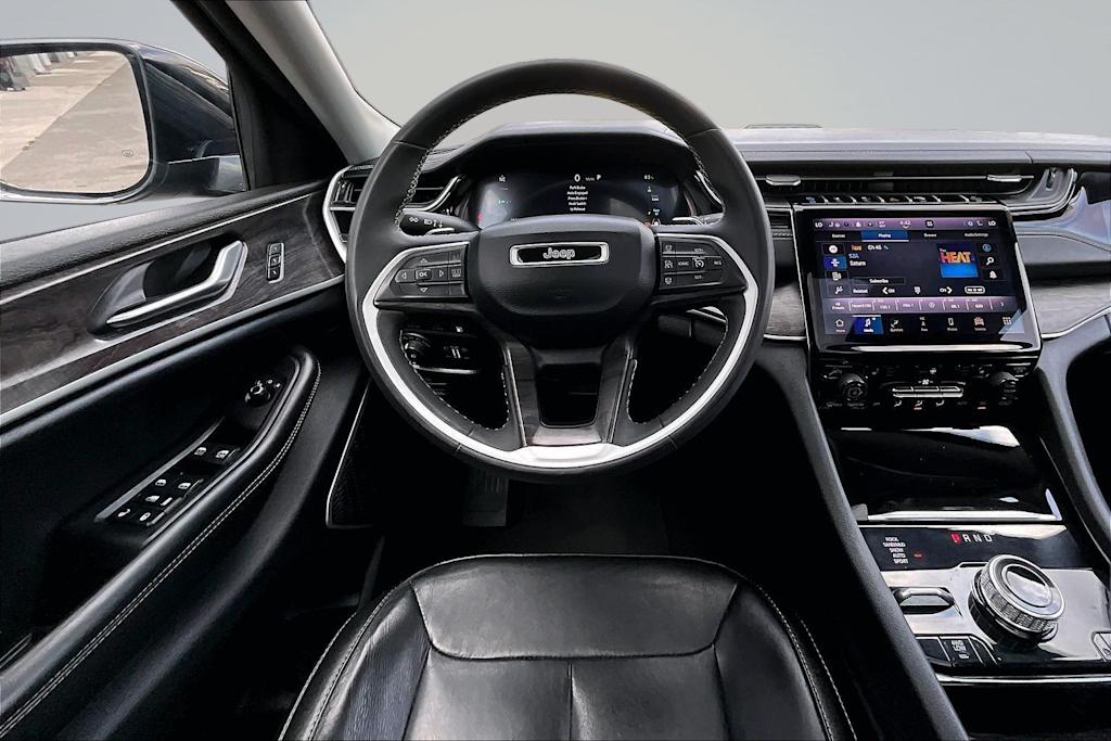 Thumbnail: 2022 Jeep Grand Cherokee - 13