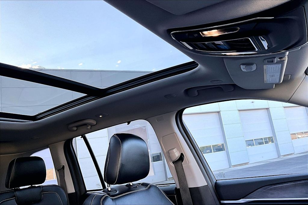 Thumbnail: 2023 Jeep Grand Cherokee - 30