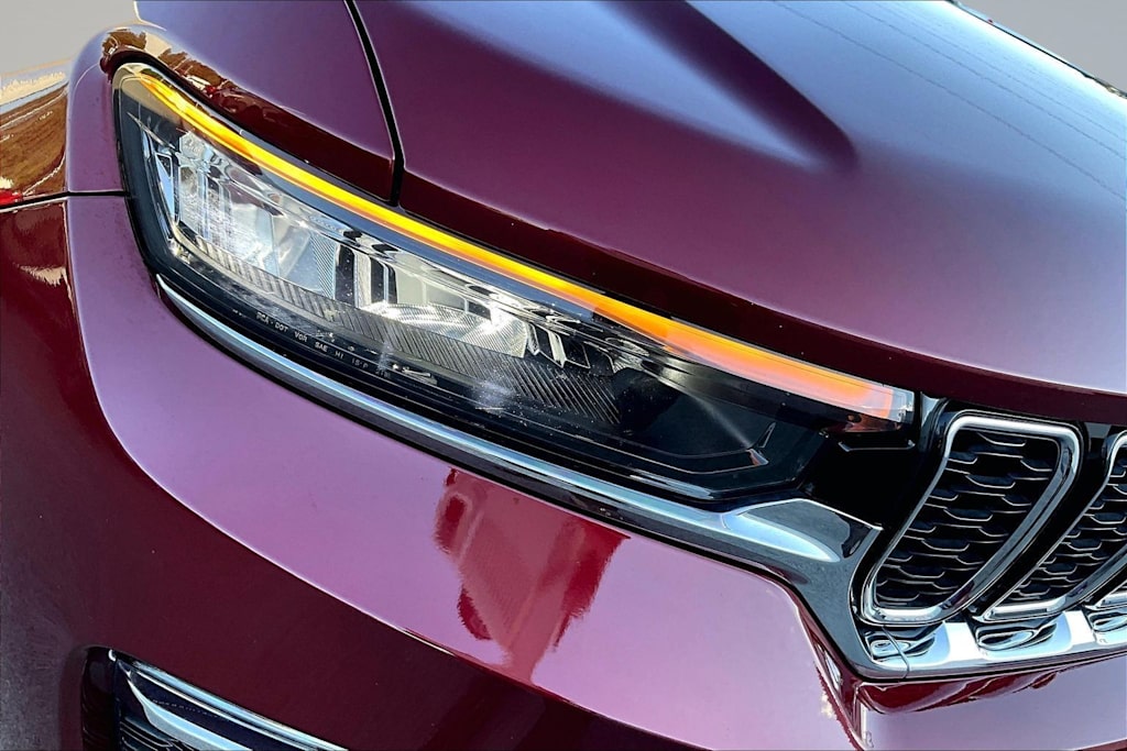 Thumbnail: 2023 Jeep Grand Cherokee - 31