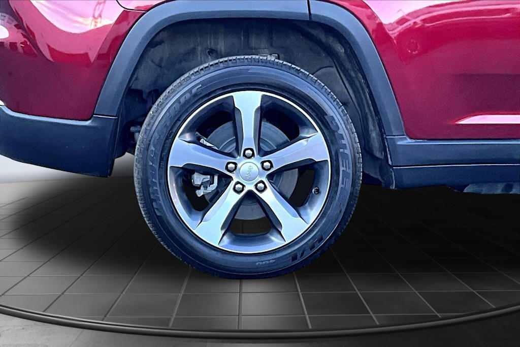 Thumbnail: 2023 Jeep Grand Cherokee - 36