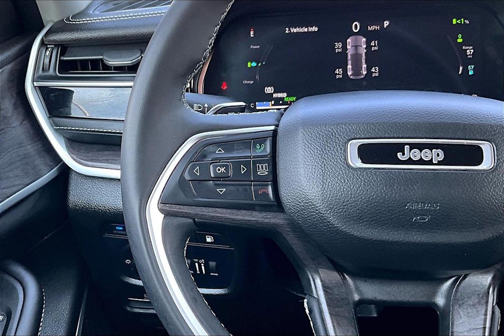 Thumbnail: 2023 Jeep Grand Cherokee - 26