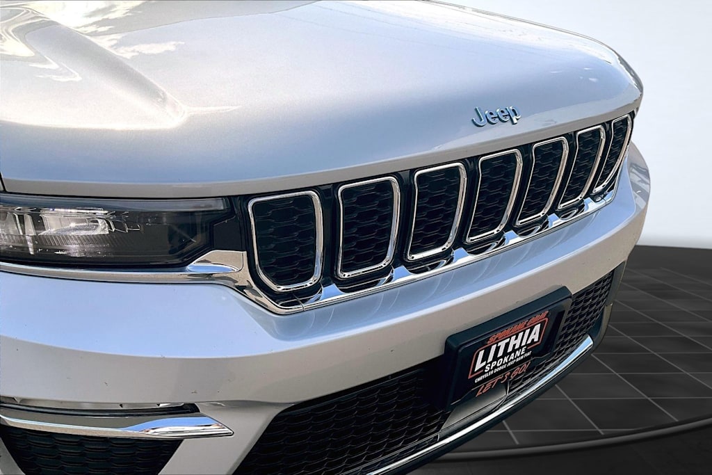 Thumbnail: 2023 Jeep Grand Cherokee - 33