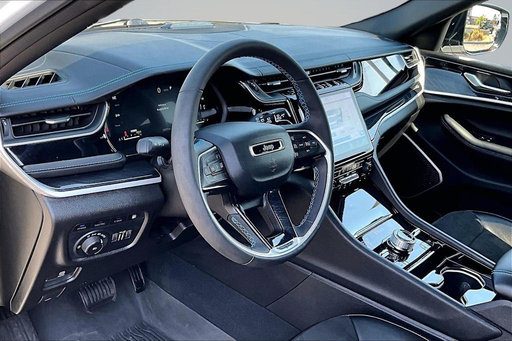 Thumbnail: 2022 Jeep Grand Cherokee - 2