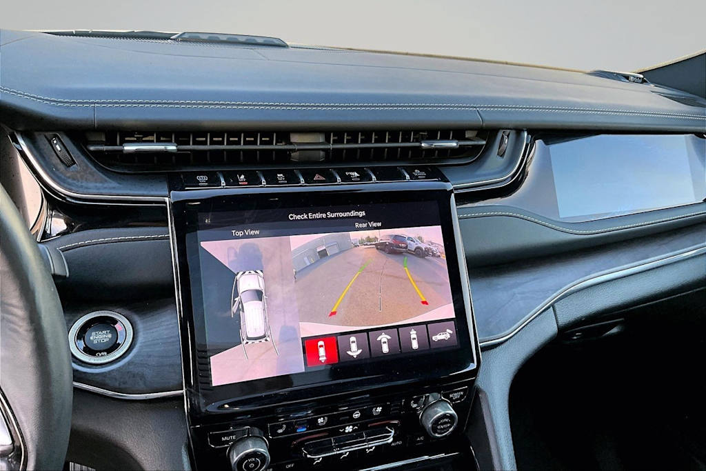 Thumbnail: 2023 Jeep Grand Cherokee - 27