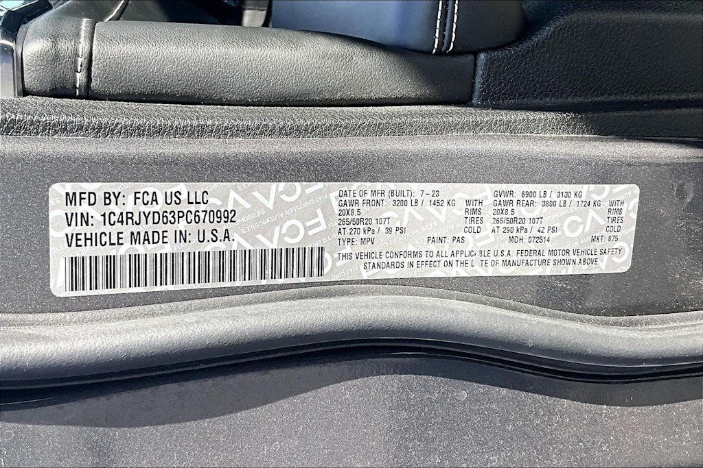 Thumbnail: 2023 Jeep Grand Cherokee - 20