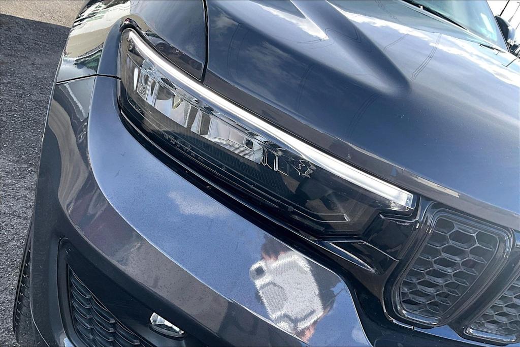 Thumbnail: 2023 Jeep Grand Cherokee - 31