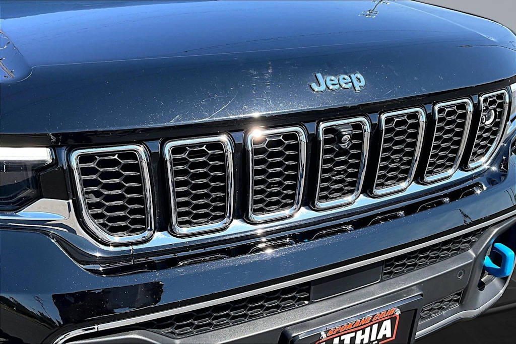 Thumbnail: 2023 Jeep Grand Cherokee - 33