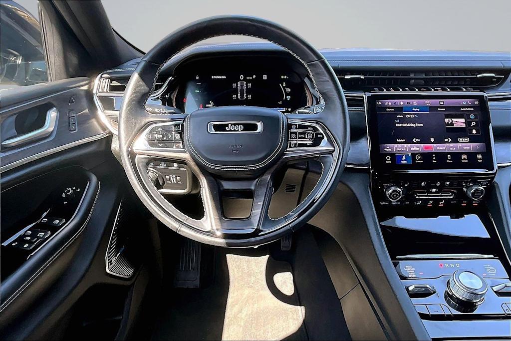 Thumbnail: 2023 Jeep Grand Cherokee - 14