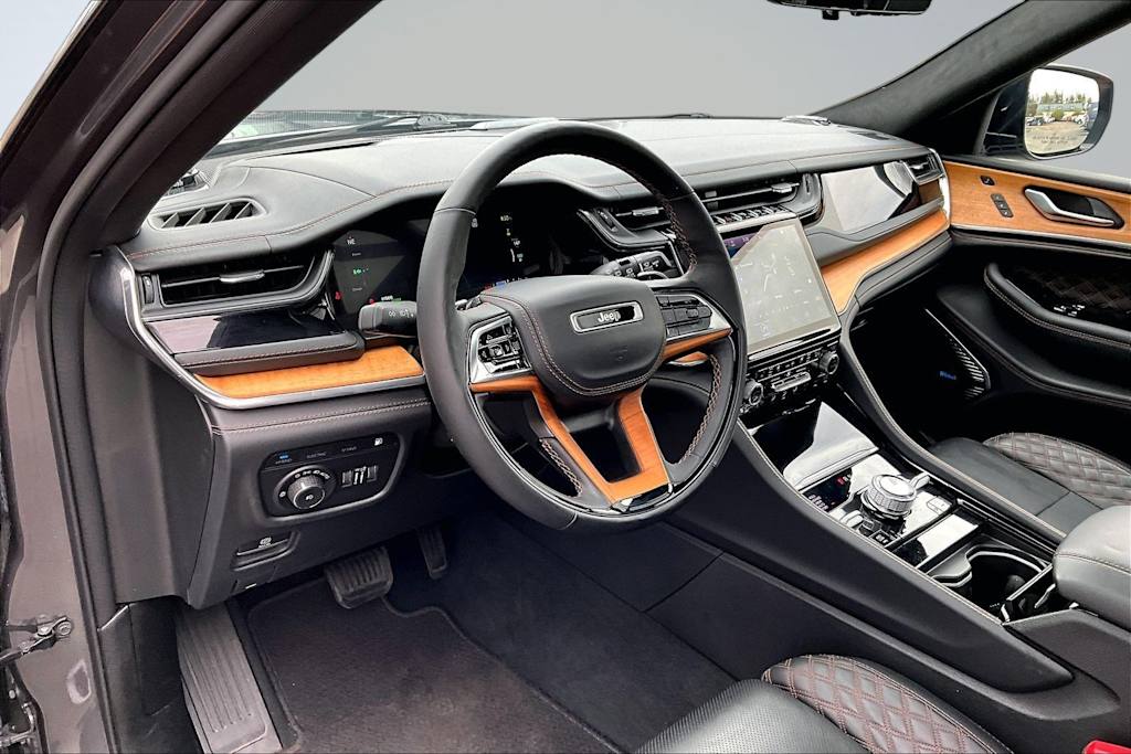 Thumbnail: 2023 Jeep Grand Cherokee - 2