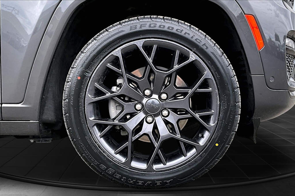 Thumbnail: 2023 Jeep Grand Cherokee - 34