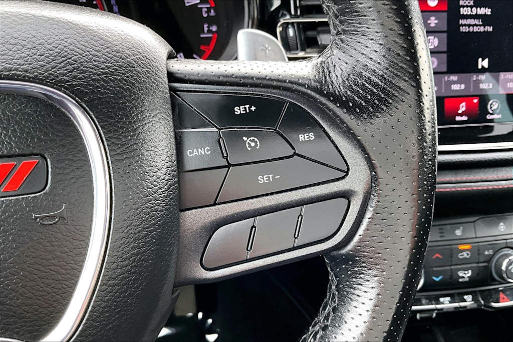 Thumbnail: 2022 Dodge Durango - 26