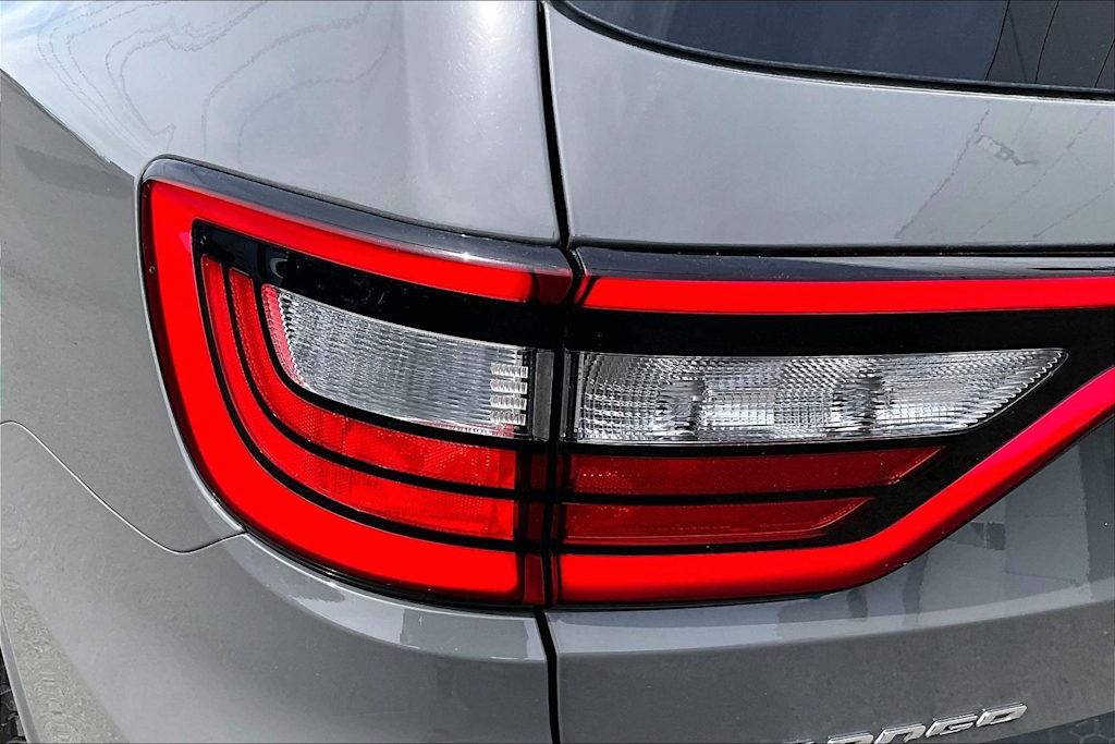 Thumbnail: 2021 Dodge Durango - 32